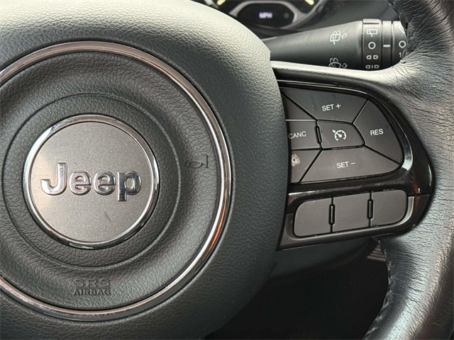 2017 Jeep Renegade Latitude North Edition photo 22