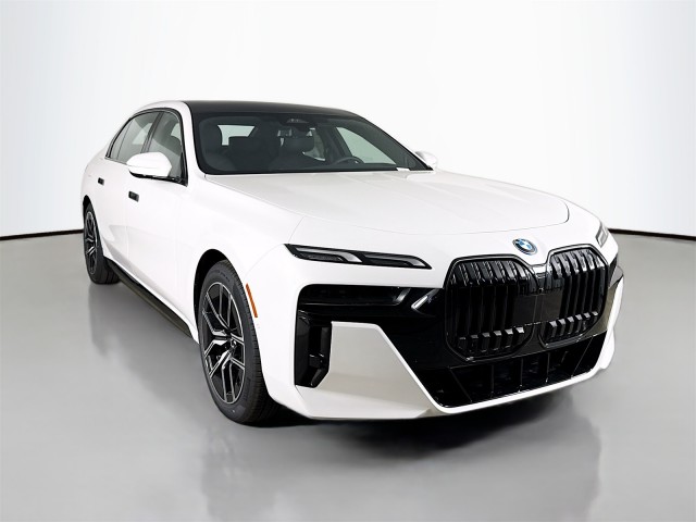 2025 BMW i7