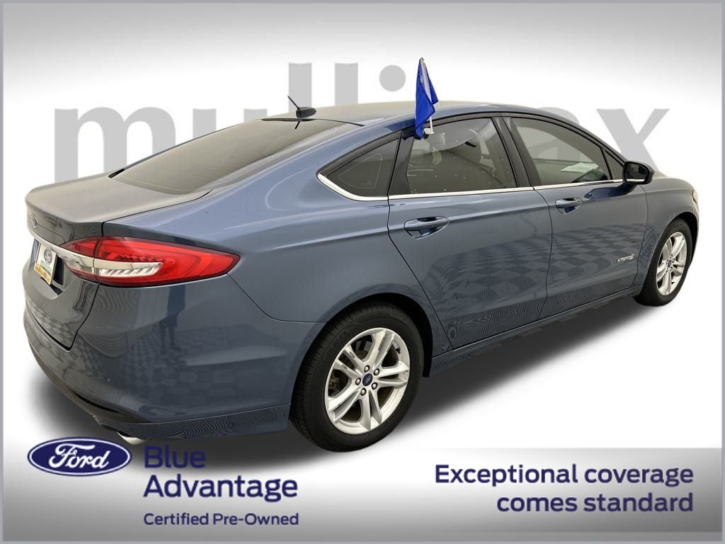 2018 Ford Fusion Hybrid SE photo 3