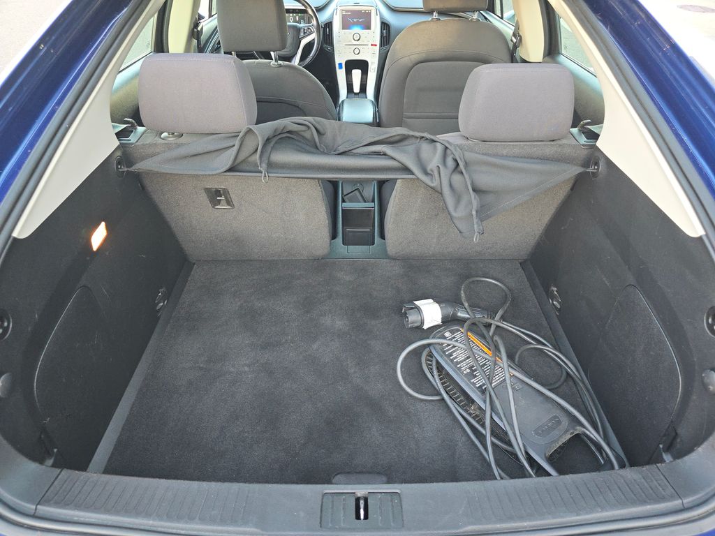 2013 Chevrolet Volt Base photo 20