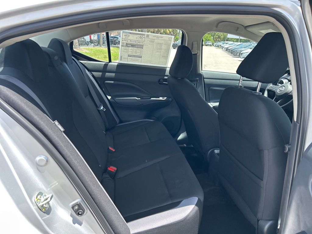 2025 Nissan Versa S photo 32