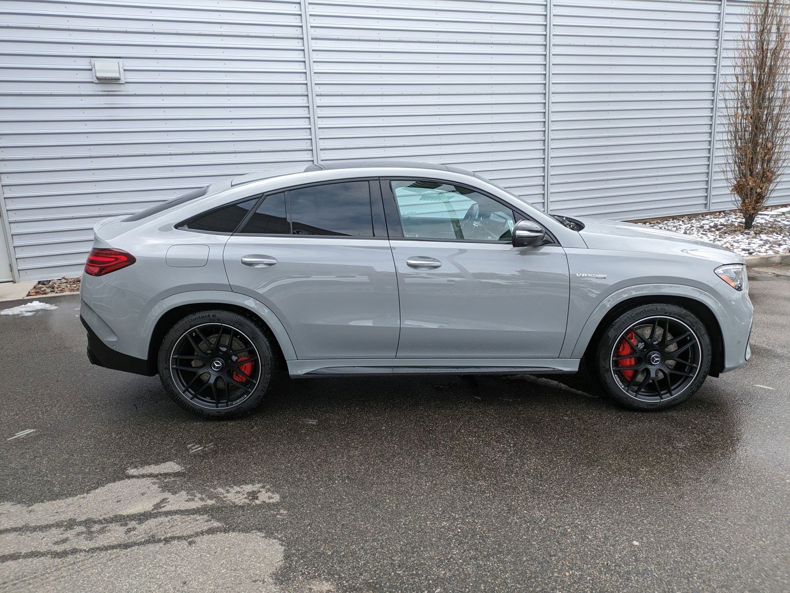 2025 Mercedes Benz GLE AMG 63 S photo 2