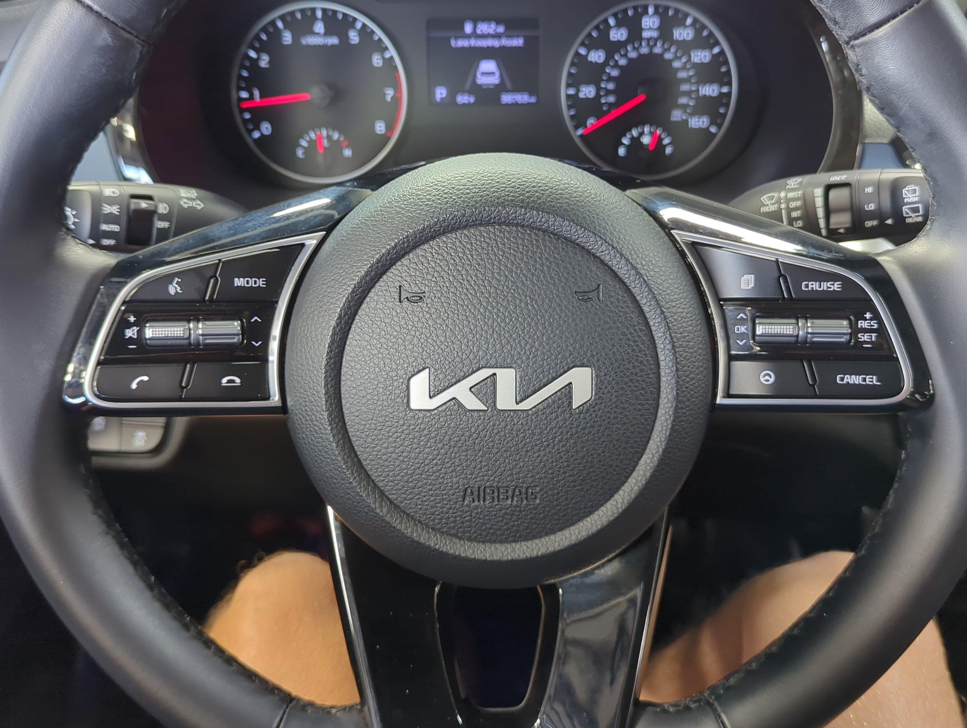2023 Kia Seltos S photo 15