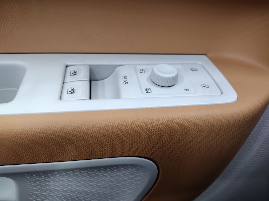 2025 Volkswagen ID. Buzz photo 20