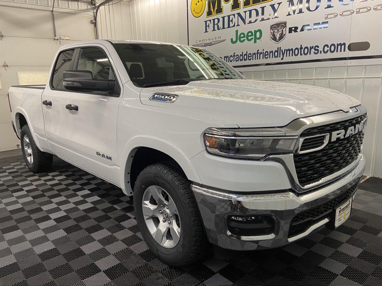 2025 Ram 1500 Big Horn Lone Star photo 3