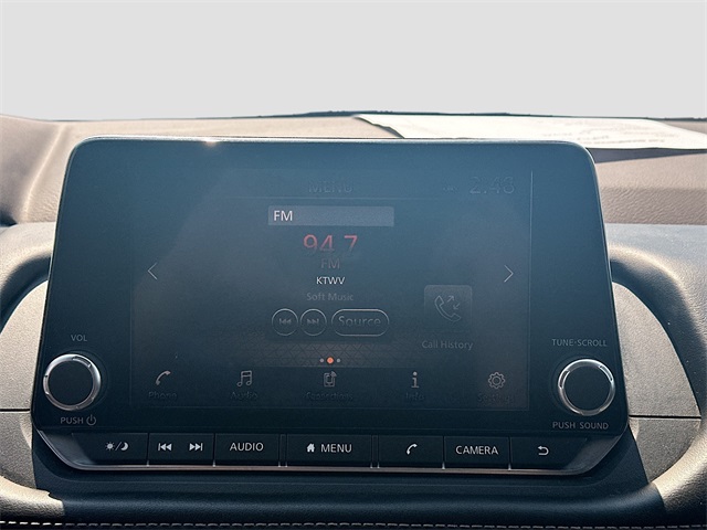 2022 Nissan Rogue SV photo 15