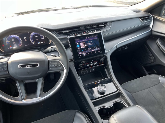 2024 Jeep Grand Cherokee Altitude photo 12