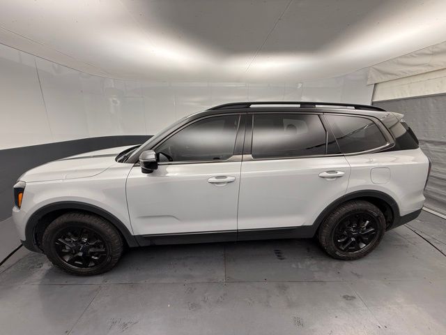 2024 Kia Telluride X-Pro photo 3