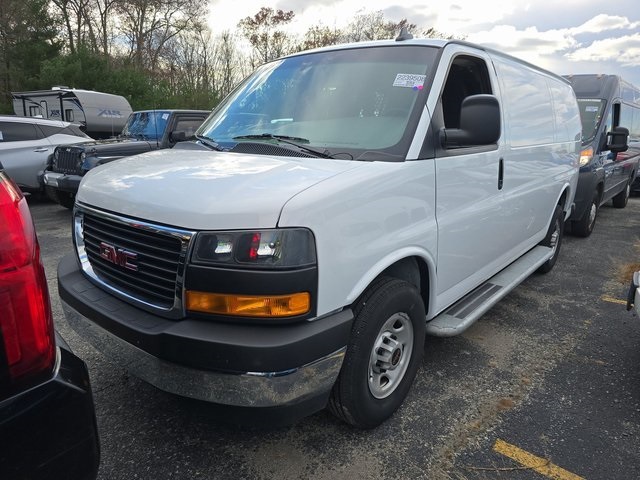 2024 GMC Savana Cargo Work Van's photo