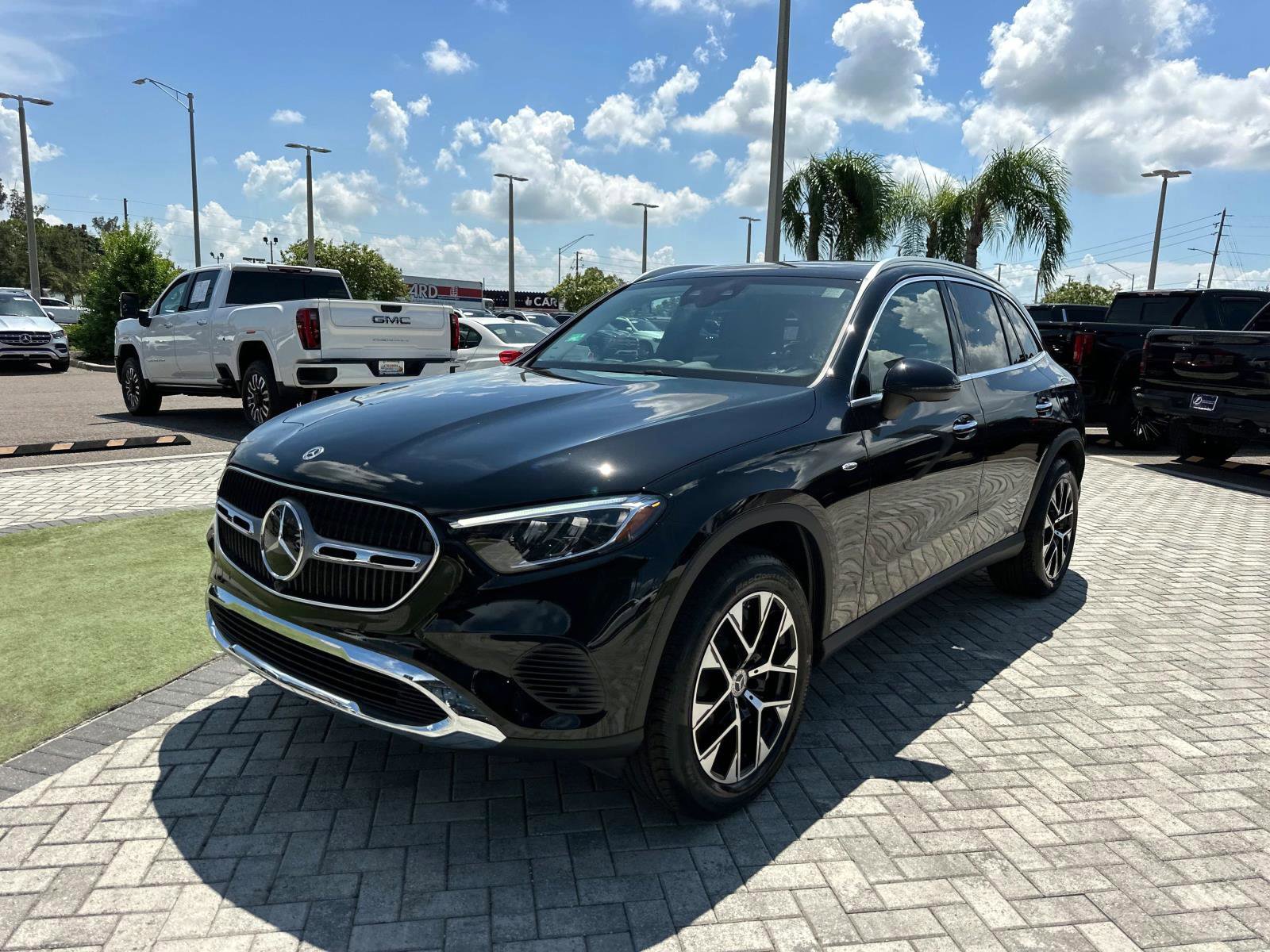 2025 Mercedes Benz GLC 350e 4MATIC photo 6