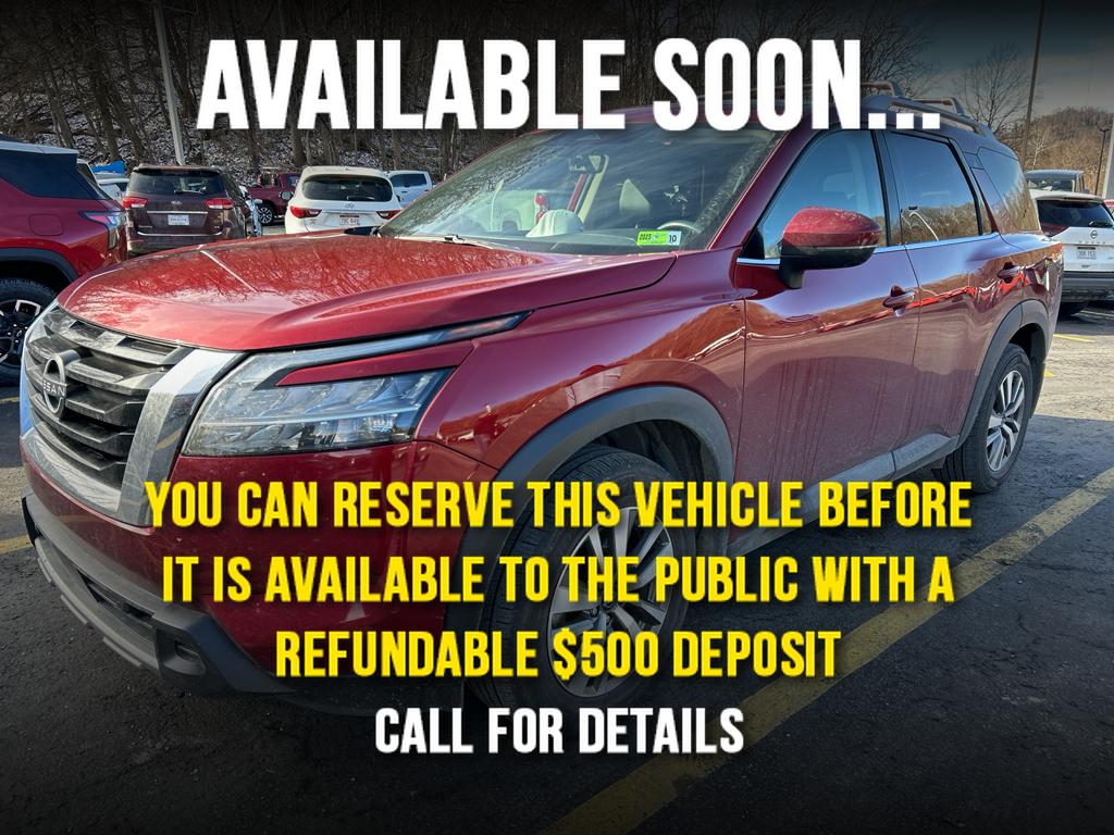 2023 Nissan Pathfinder SL