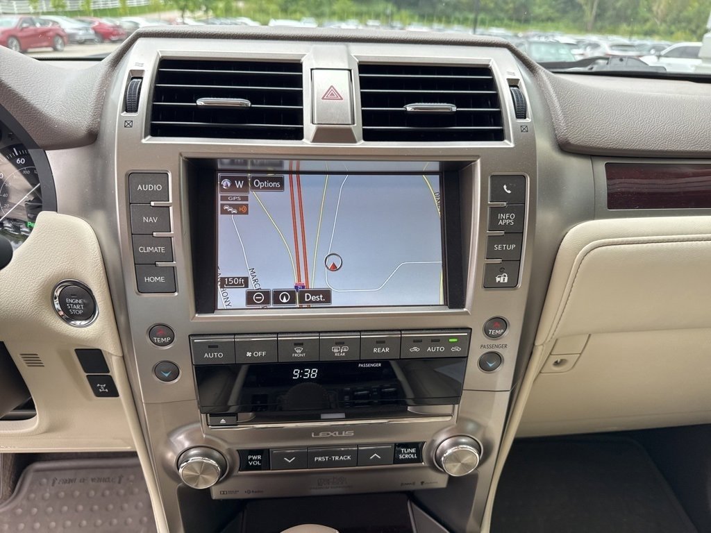 2015 Lexus GX 460 Luxury photo 17