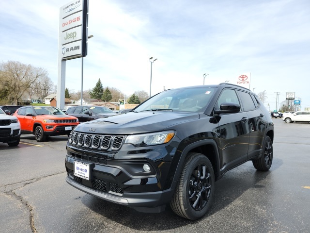 2025 Jeep Compass Latitude photo 3