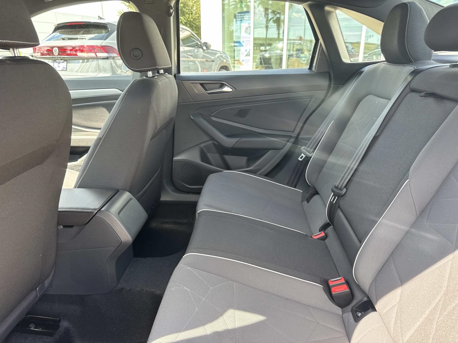 2026 Volkswagen Jetta 1.5T Sport photo 6