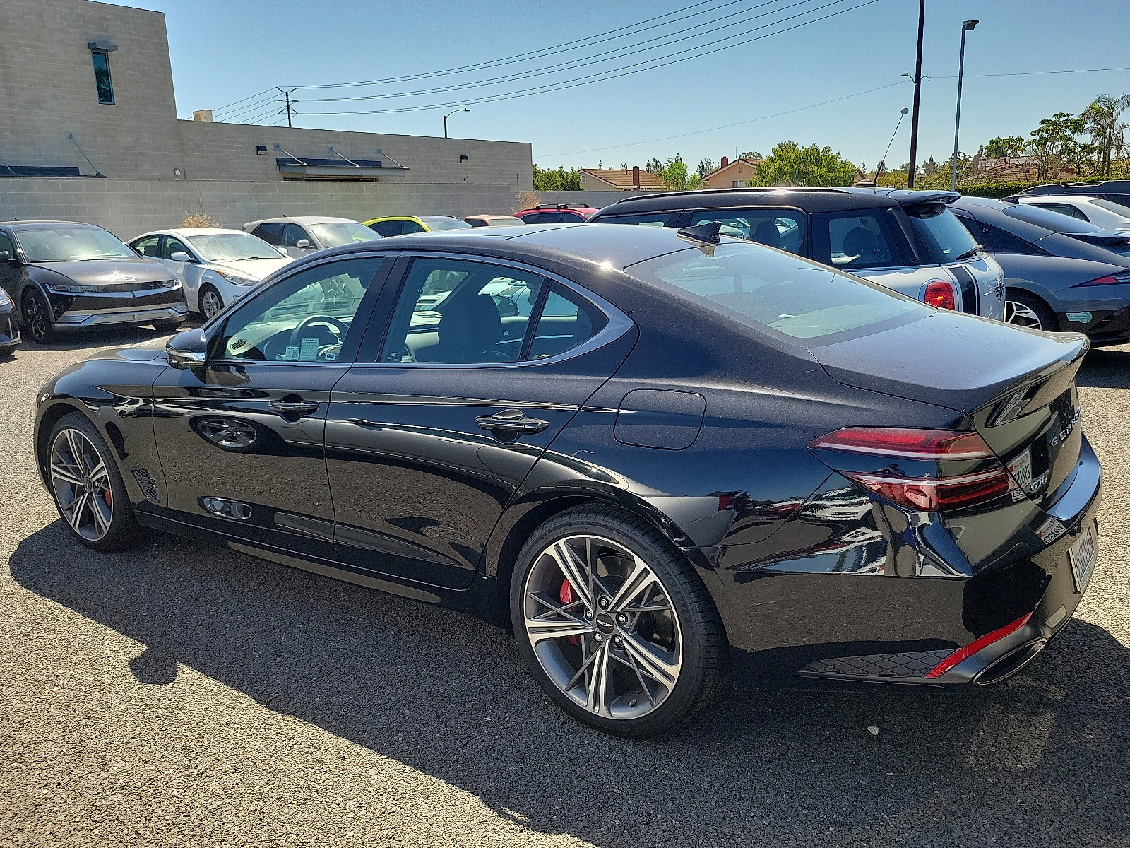 2025 Genesis G70 3.3T Sport Advanced photo 4