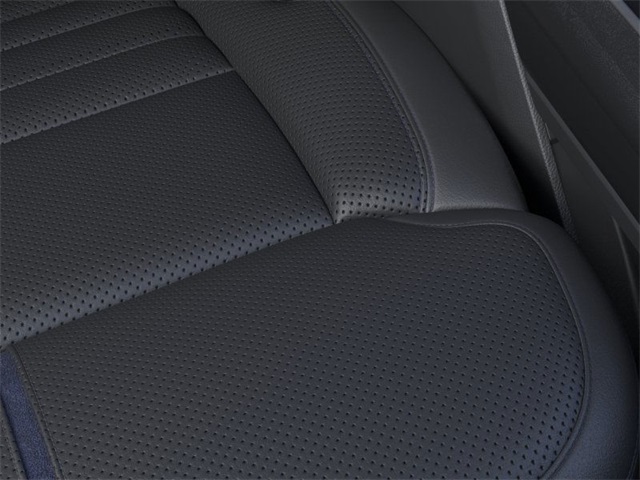 2025 Ford F-150 Platinum photo 14