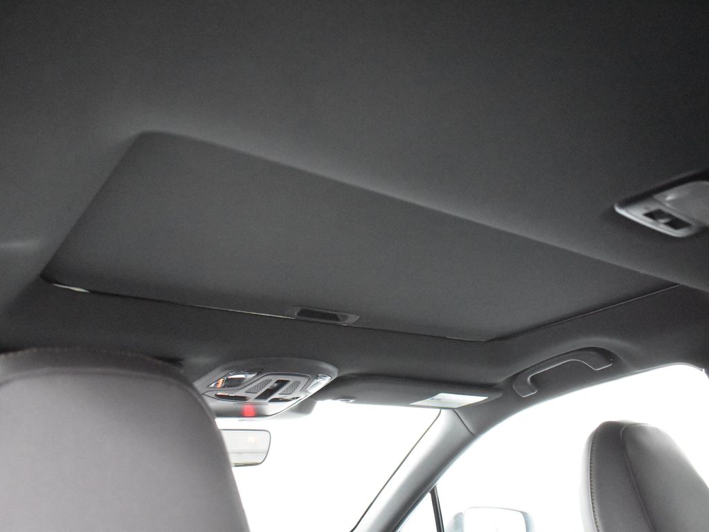 2025 Subaru Outback Wilderness photo 21