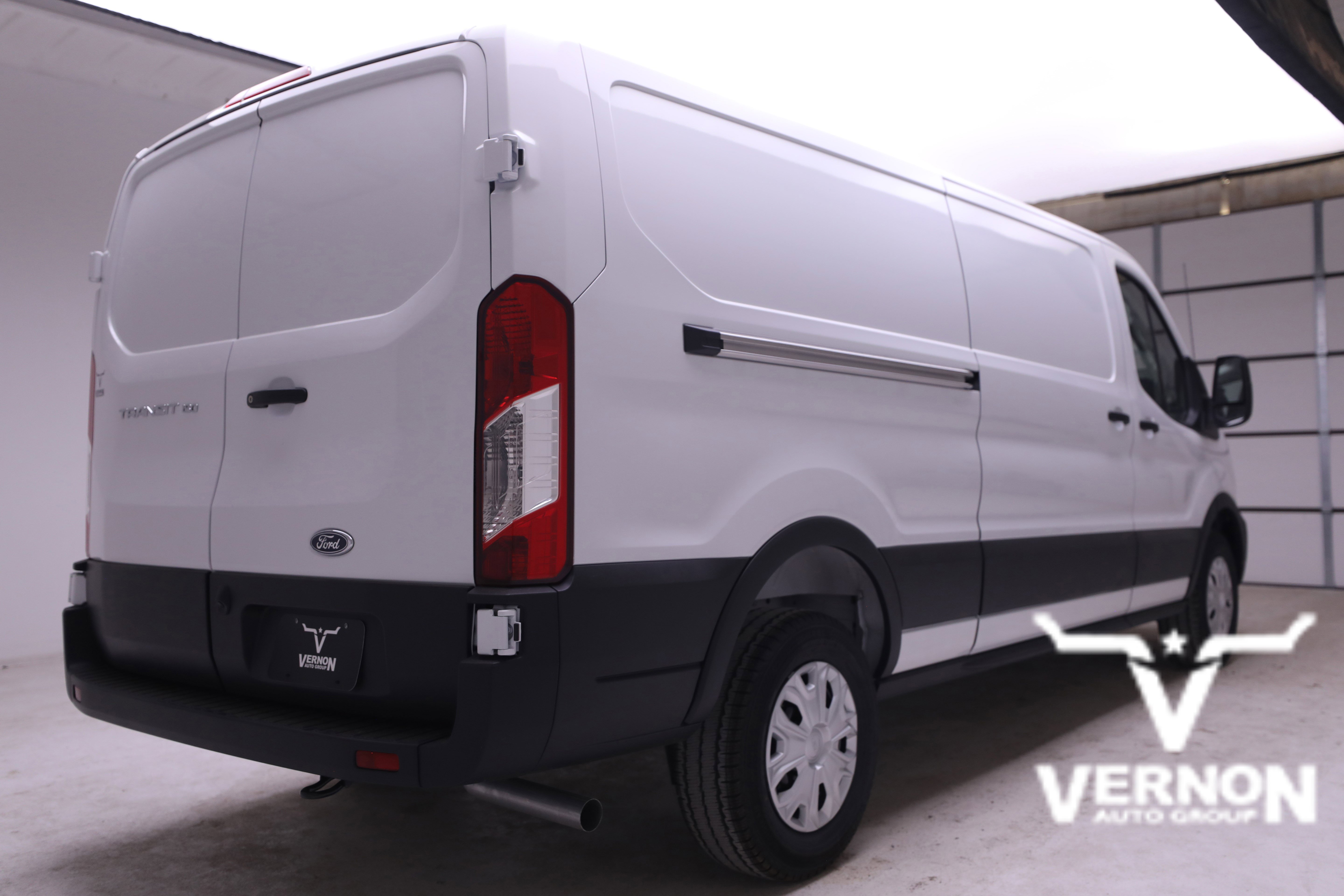 2025 Ford Transit Cargo Van photo 3