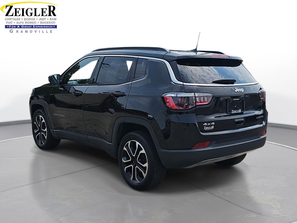 2024 Jeep Compass Limited photo 4