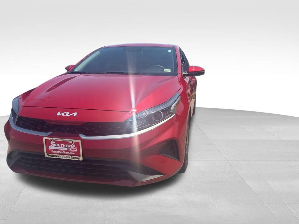 2023 Kia Forte LXS photo 5