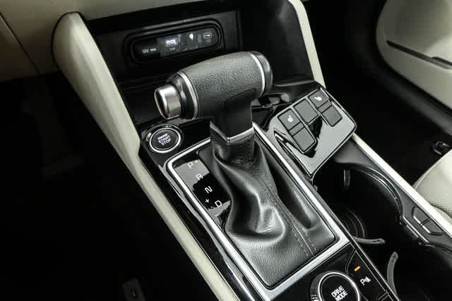 2024 Kia Sportage EX photo 16