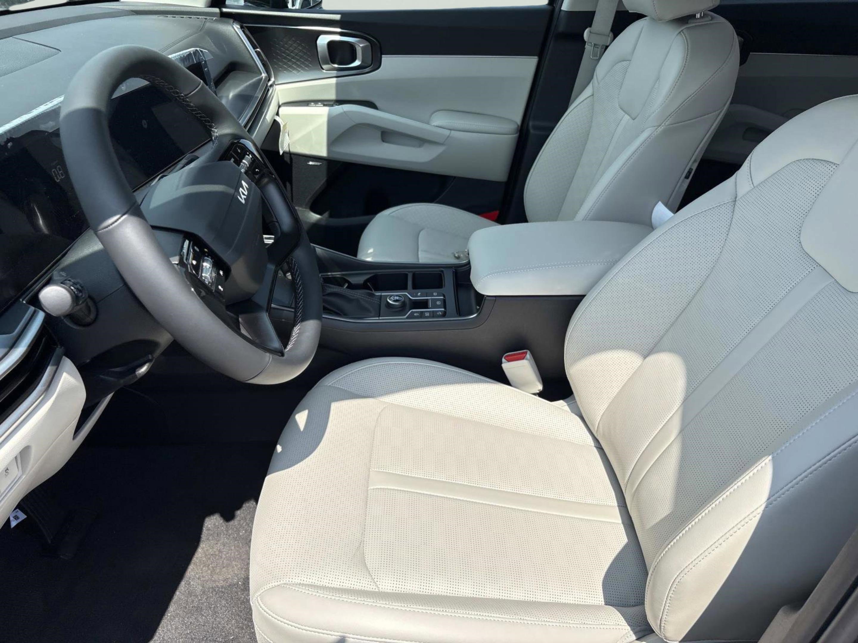 2026 Kia Sorento EX photo 18