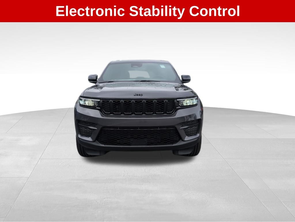 2025 Jeep Grand Cherokee Altitude X photo 5