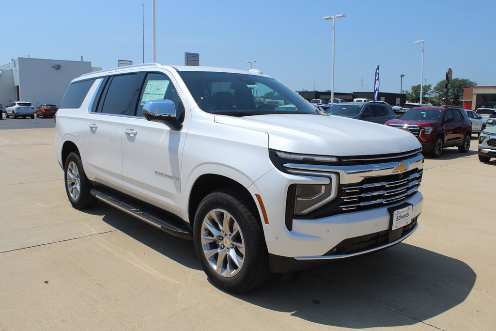 2025 Chevrolet Suburban Premier's photo