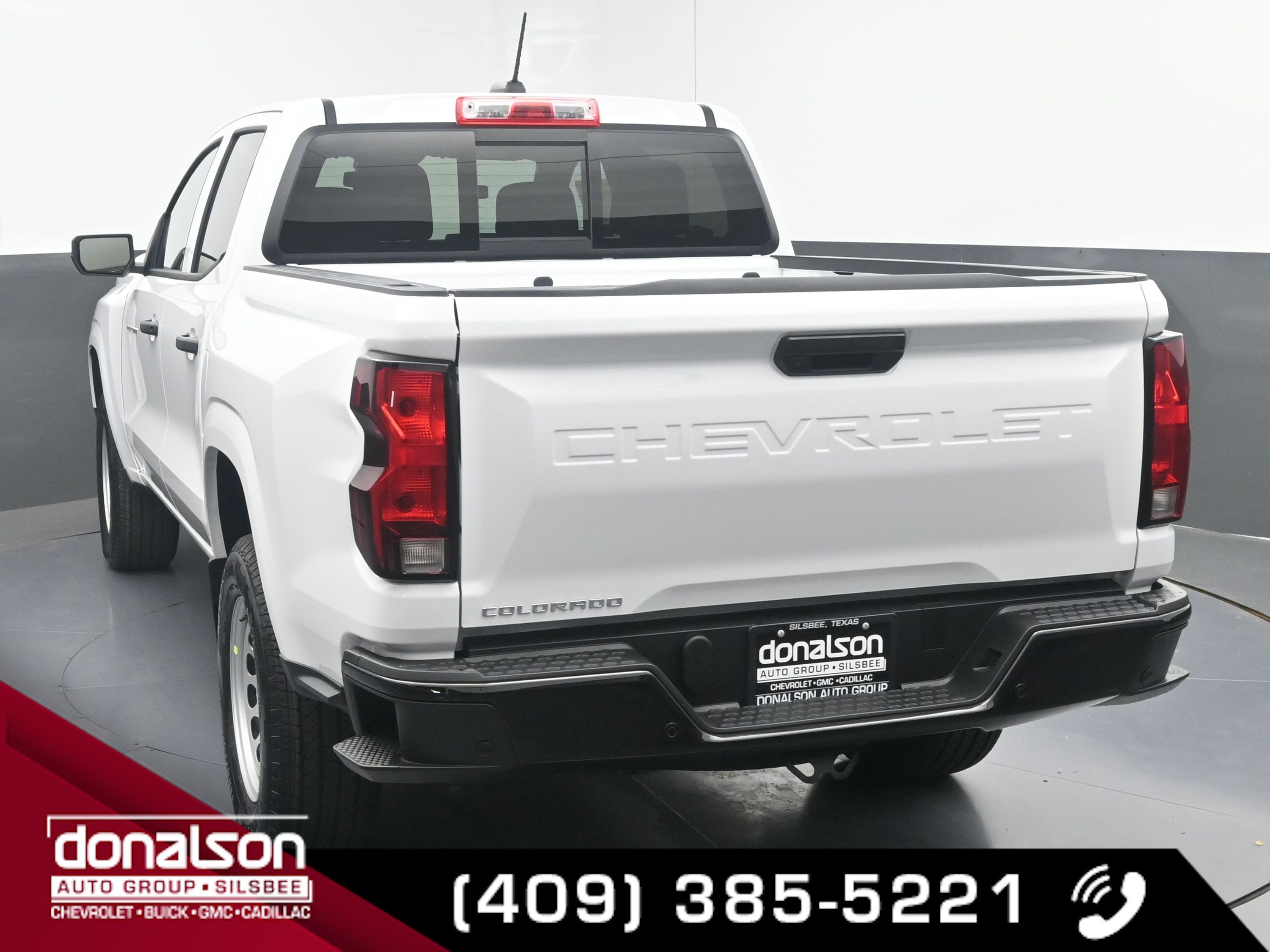 2025 Chevrolet Colorado Work Truck photo 3