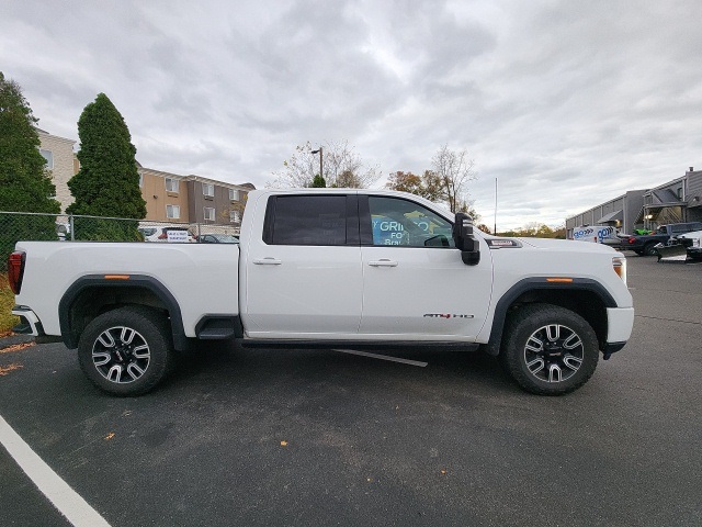 2022 Gmc Sierra HD AT4 photo 2