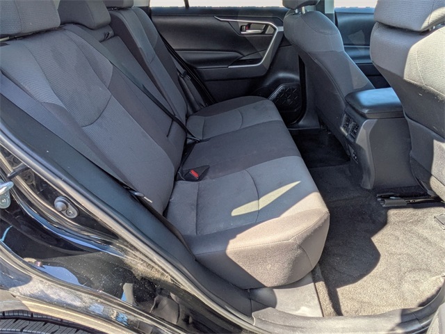 2019 Toyota RAV4 XLE photo 27