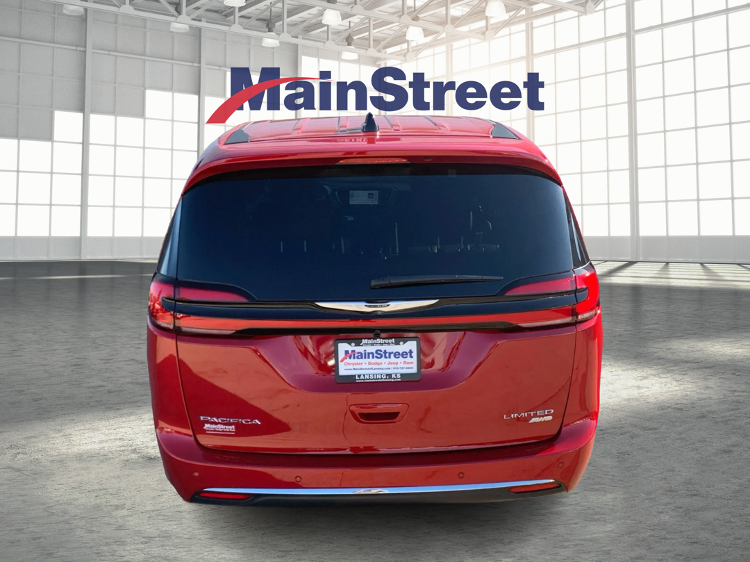 2026 Chrysler Pacifica Limited photo 4