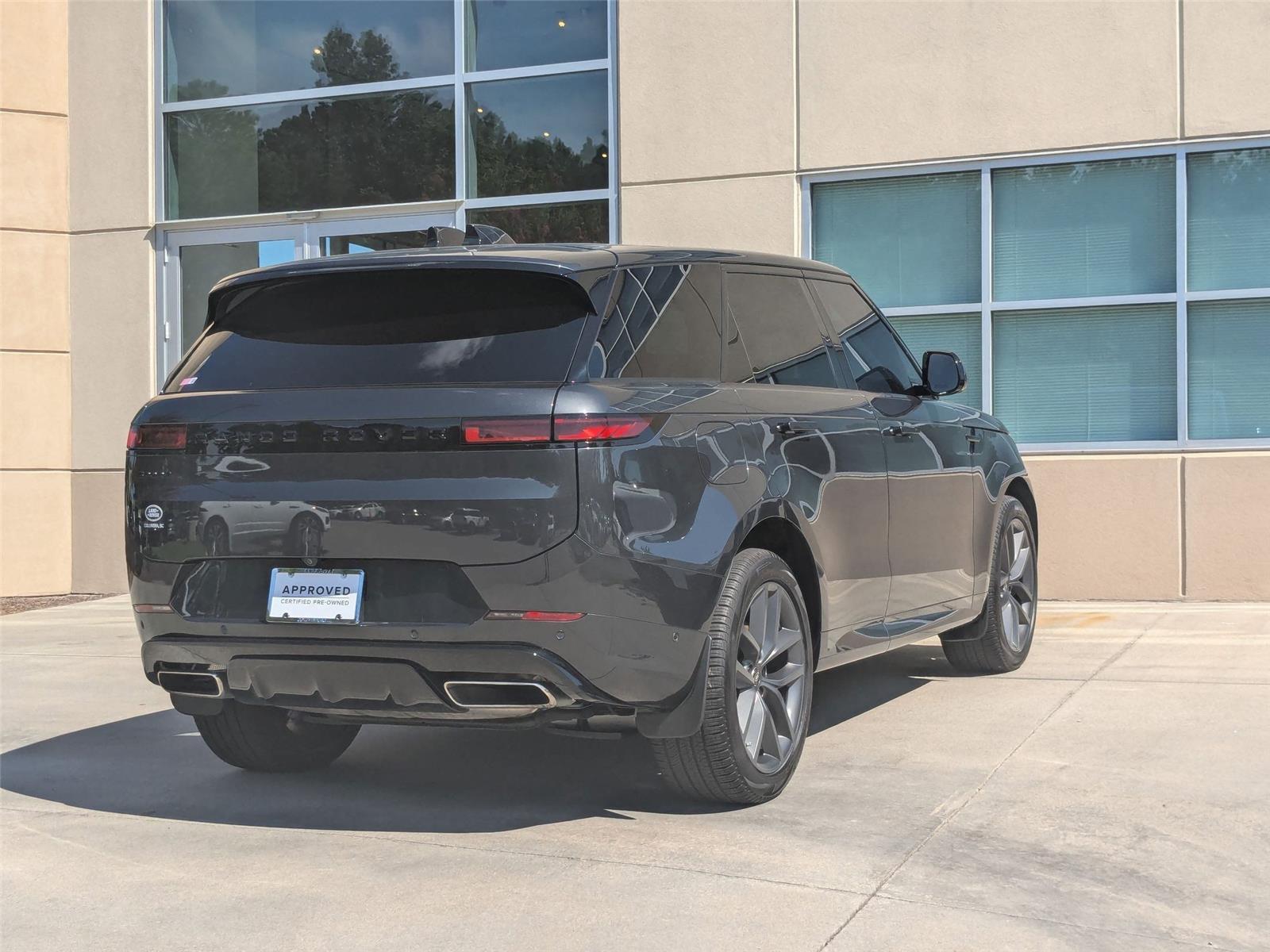 2024 Land Rover Range Rover Sport SE photo 5