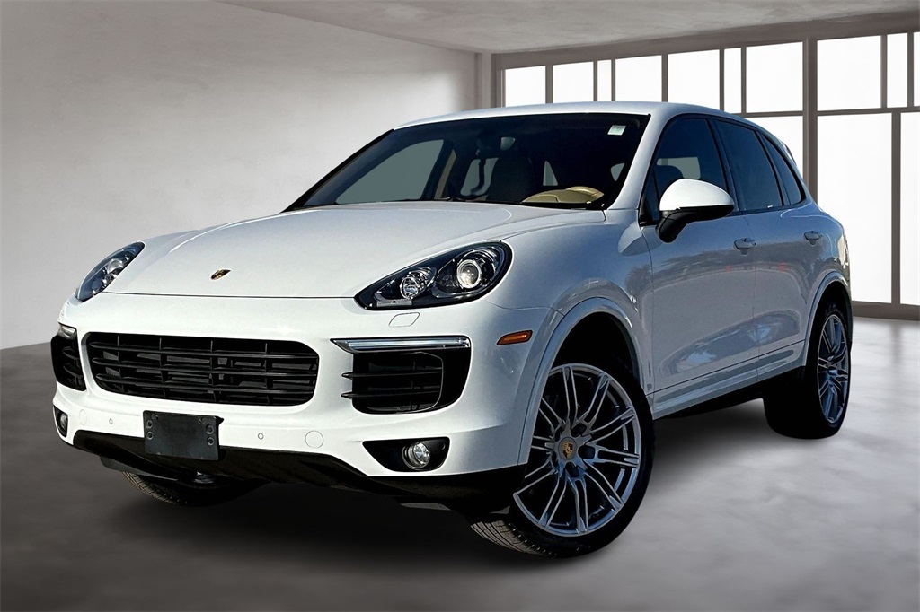 2017 Porsche Cayenne Platinum Edition