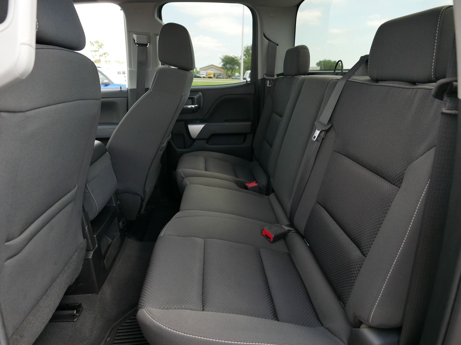 2019 Chevrolet Silverado 1500 LT photo 14