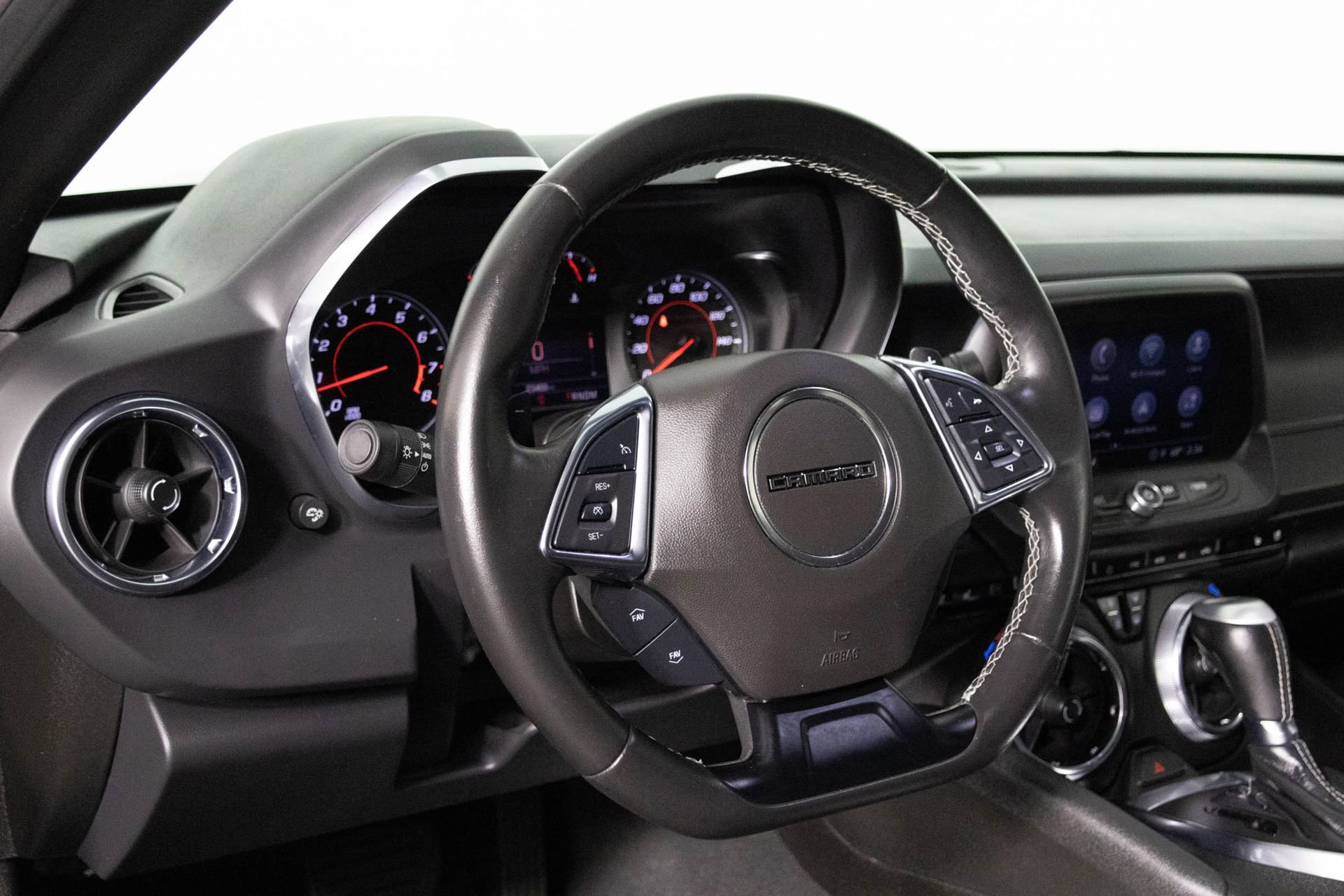 2024 Chevrolet Camaro 2LT photo 22