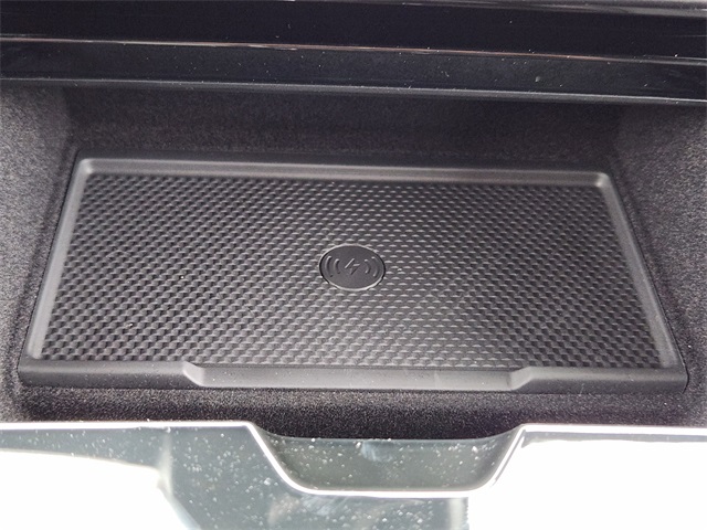 2025 Land Rover Range Rover Sport P360 S photo 16