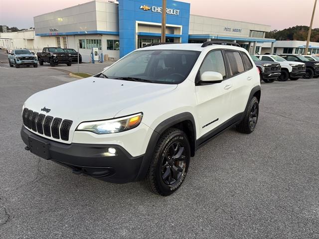 2020 Jeep Cherokee Latitude photo 2