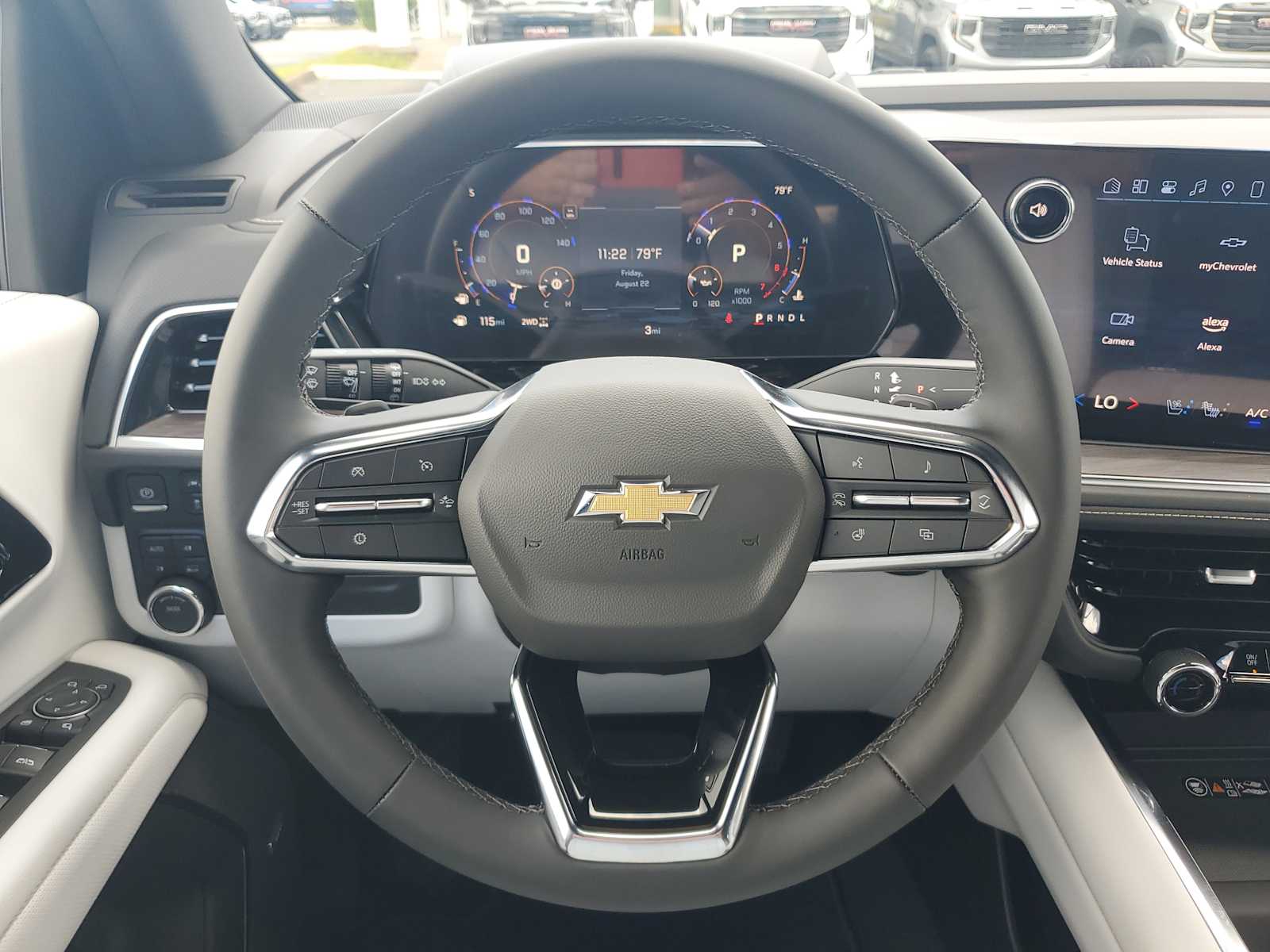 2025 Chevrolet Suburban Premier photo 10