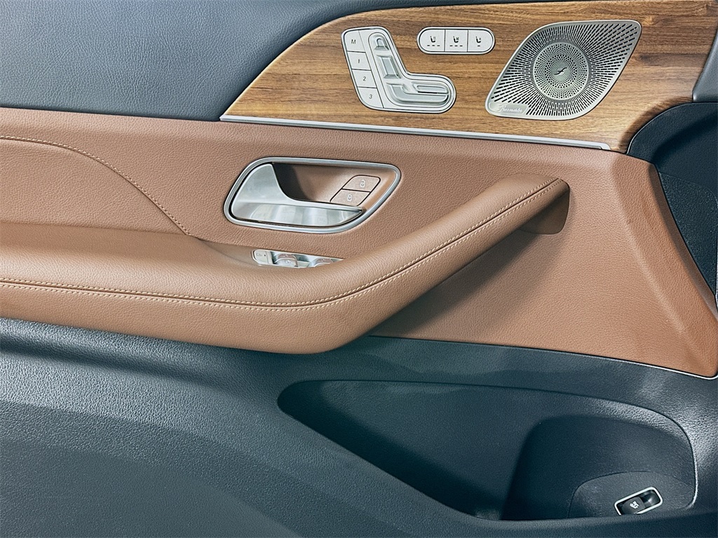 2024 Mercedes Benz GLE 4MATIC 450 photo 14