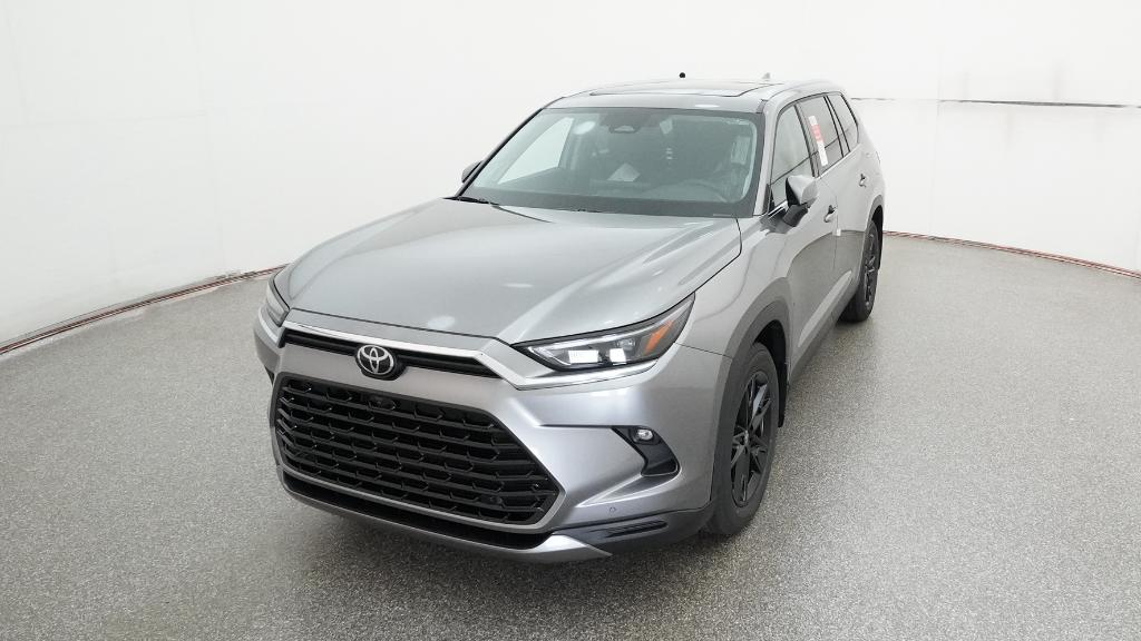 2026 Toyota Grand Highlander Limited photo 5