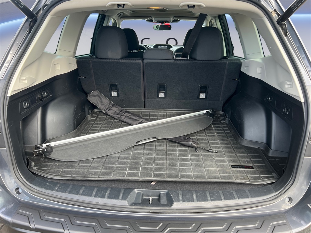 2023 Subaru Forester Premium photo 19