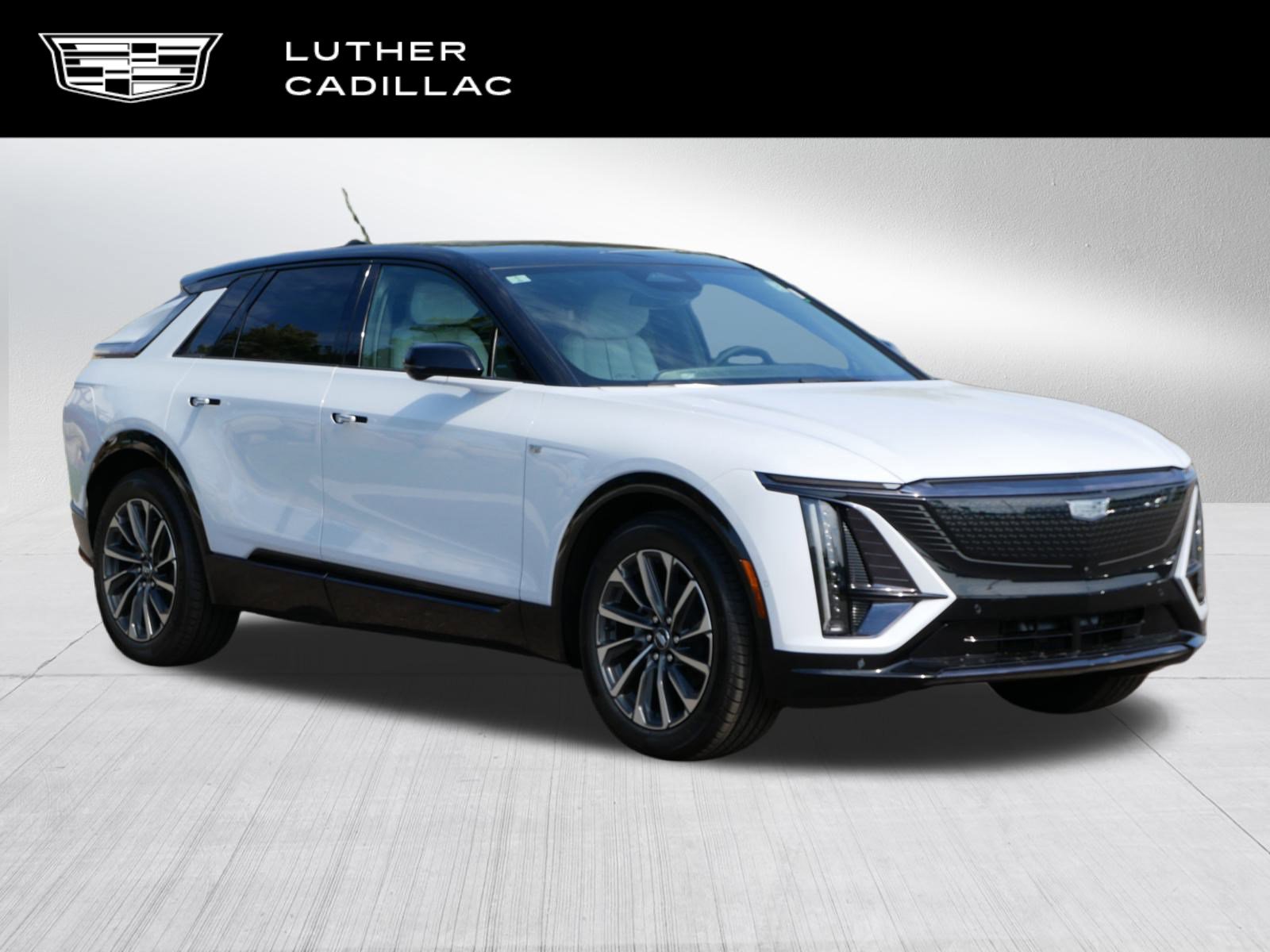 2026 Cadillac LYRIQ Sport's photo