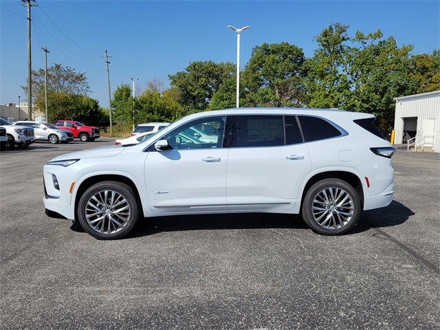 2026 Buick Enclave Avenir photo 6