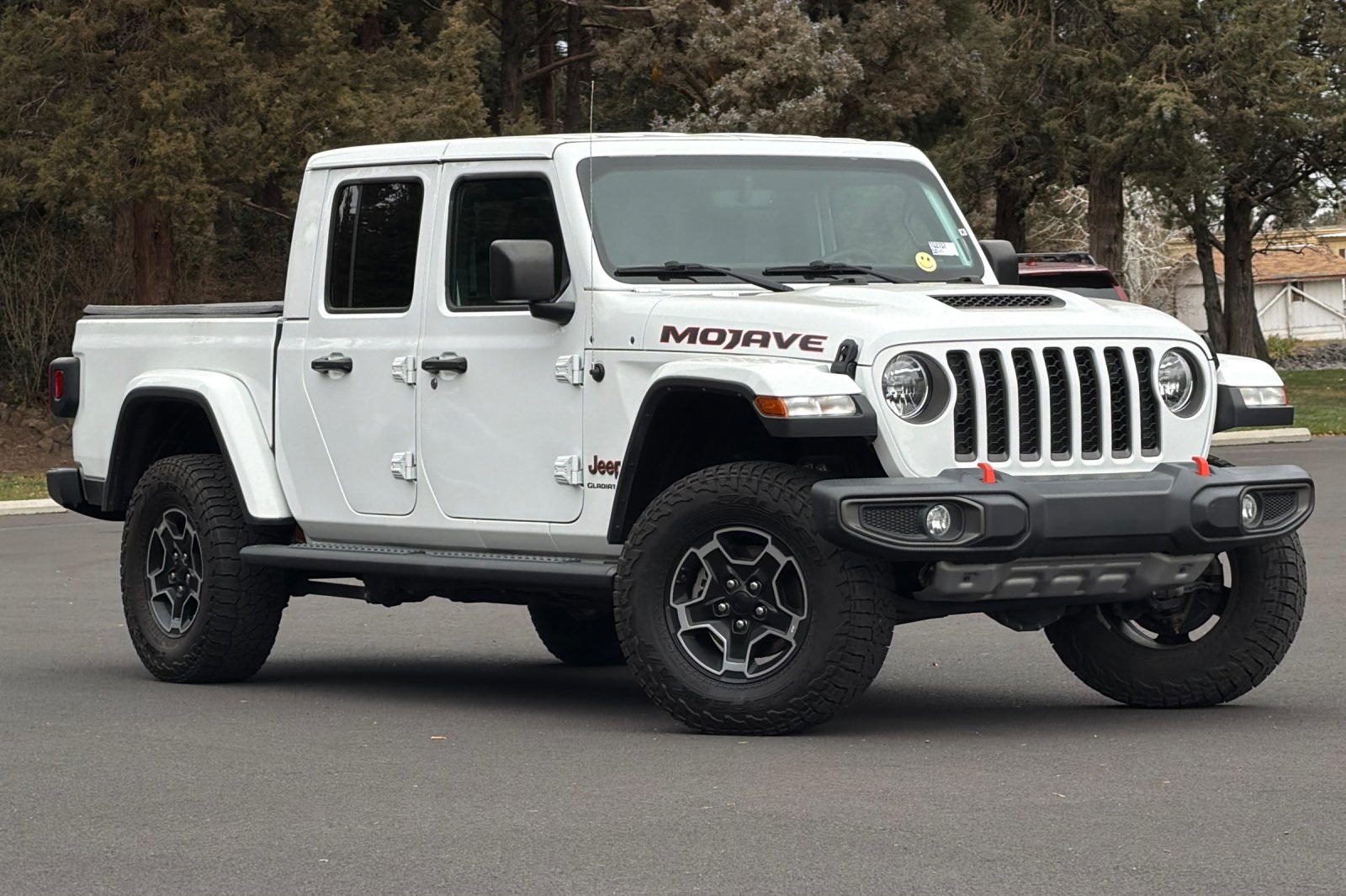 2021 Jeep Gladiator Mojave photo 2
