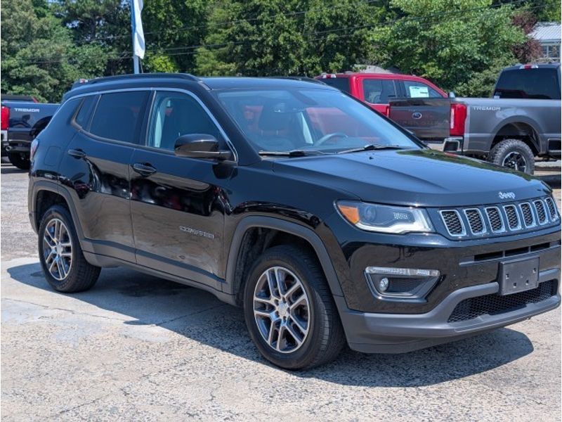 Used 2020 Jeep Compass Latitude with VIN 3C4NJDBB3LT147087 for sale in Chatsworth, GA