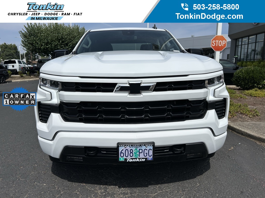2023 Chevrolet Silverado 1500 RST photo 2