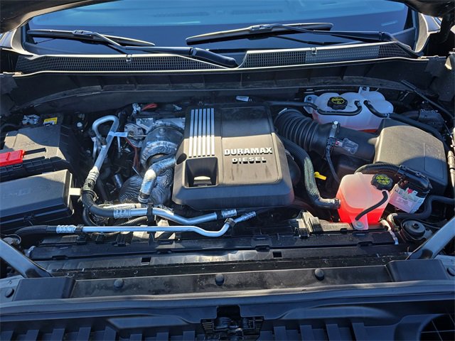 2025 Chevrolet Silverado RST photo 28