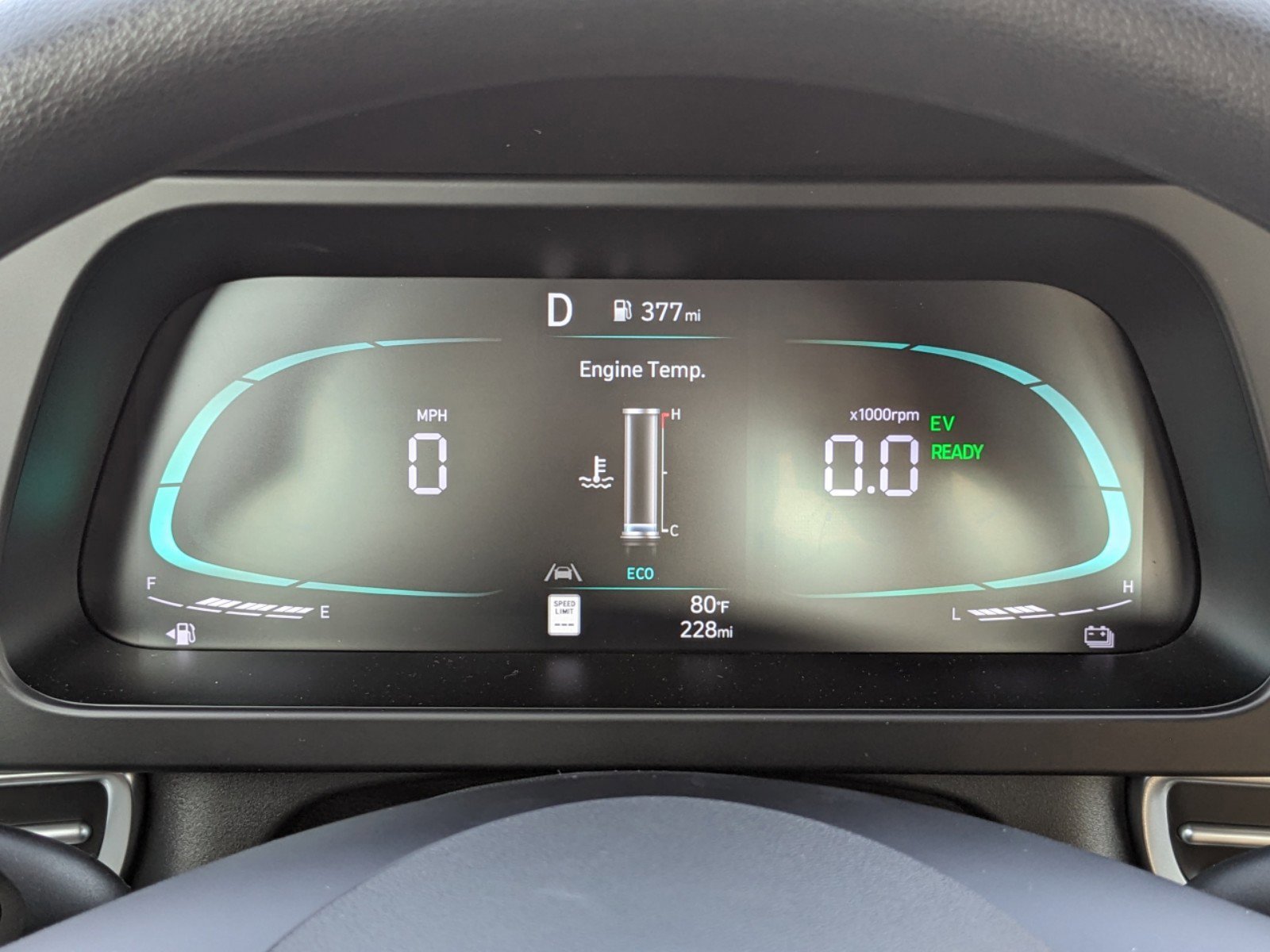 2025 Hyundai Elantra Blue SEL Sport photo 25