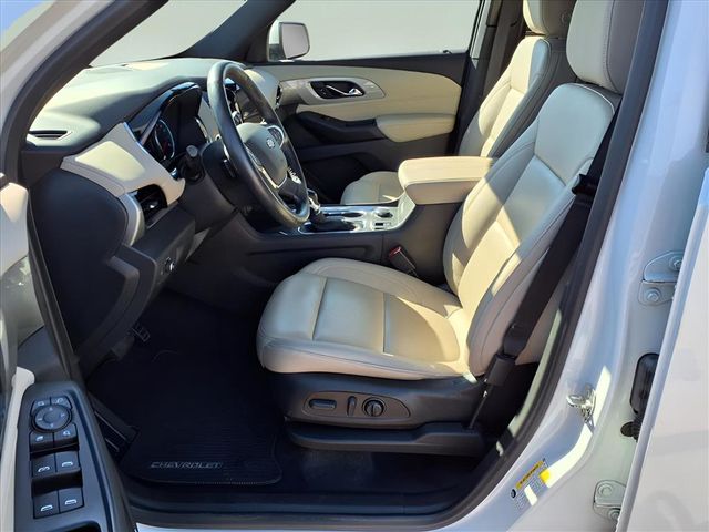 2022 Chevrolet Traverse Leather photo 19